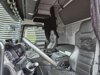 MAN TGX 41.680 8X4/4 BLS / WSK - 250 T / RETARDER